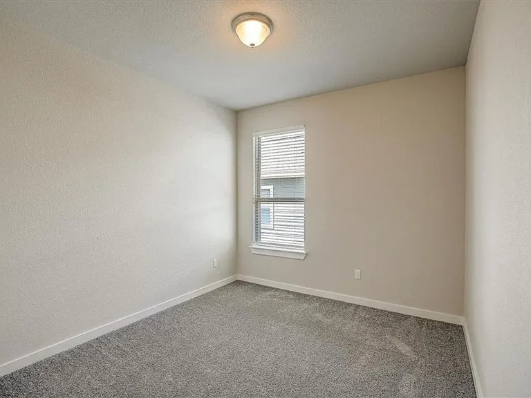 216 Trellis Blvd — Photo 25