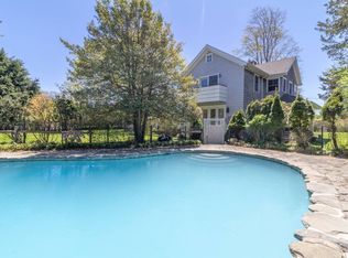 87 Sebonac Rd, Southampton, NY 11968