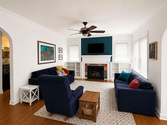 2nd image of 2502 30th St