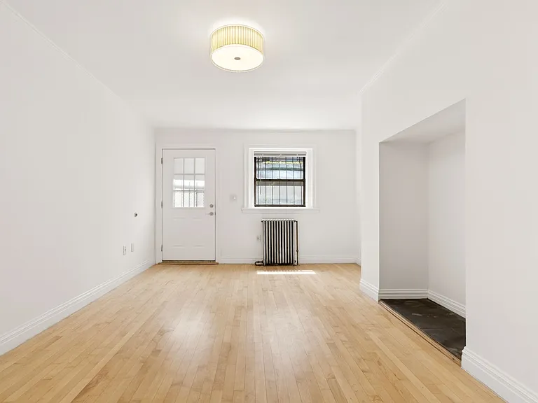 228 W 138th St #1 — Photo 6