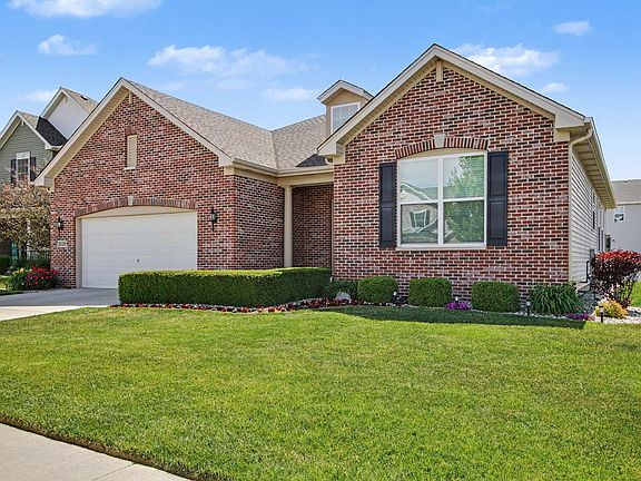 2nd image of 10458 Red Oak Dr