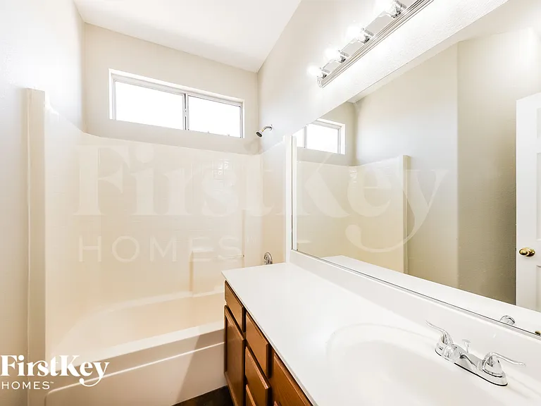 14919 W Honeysuckle Ln — Photo 16