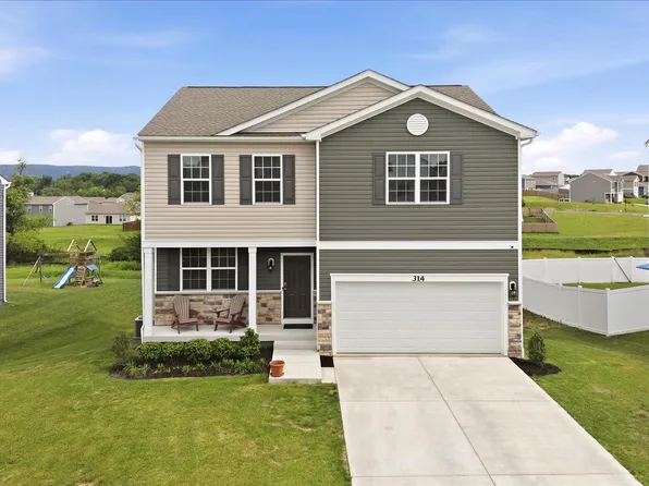 314 Centergate Dr, Charles Town, WV 25414