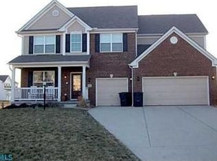 1072 McCoy Dr, Pataskala, OH 43062