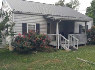 2225 Dave Buck Rd, Johnson City, TN 37601