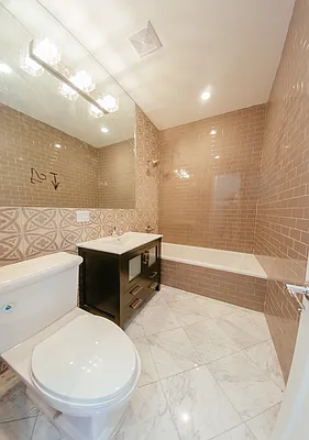 Rented by Lofts and Flats LLC | media 78