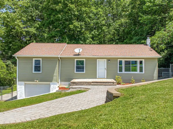 705 White Oak Dr, Knoxville, TN 37920