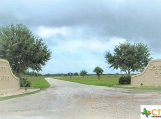 17 Essence, Nursery, TX 77976