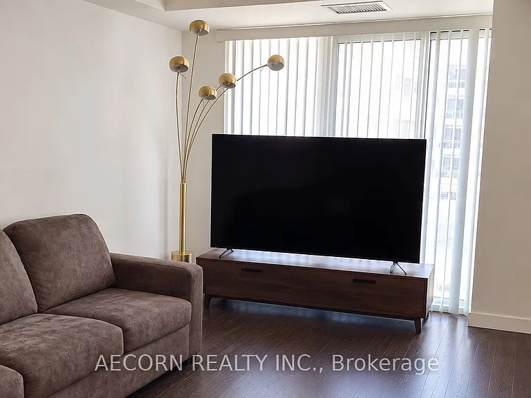 9191 Yonge St N #403 — Photo 8