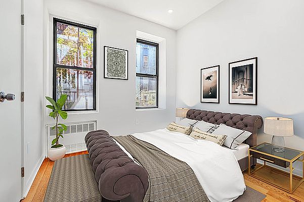 2nd image of 26 W 131st St APT 1A