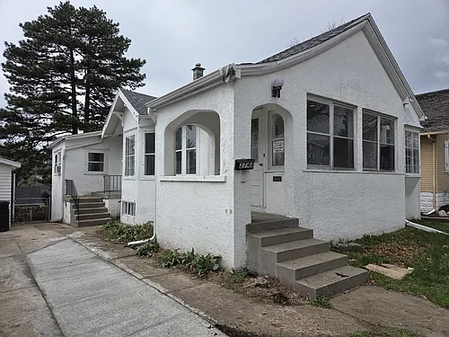 2748 N 48th St Photo 1