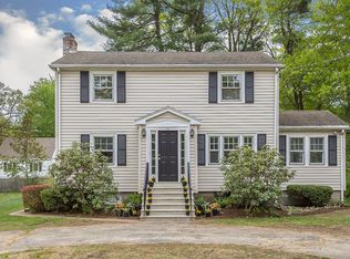 23 Oakridge Cir, Wilmington, MA 01887