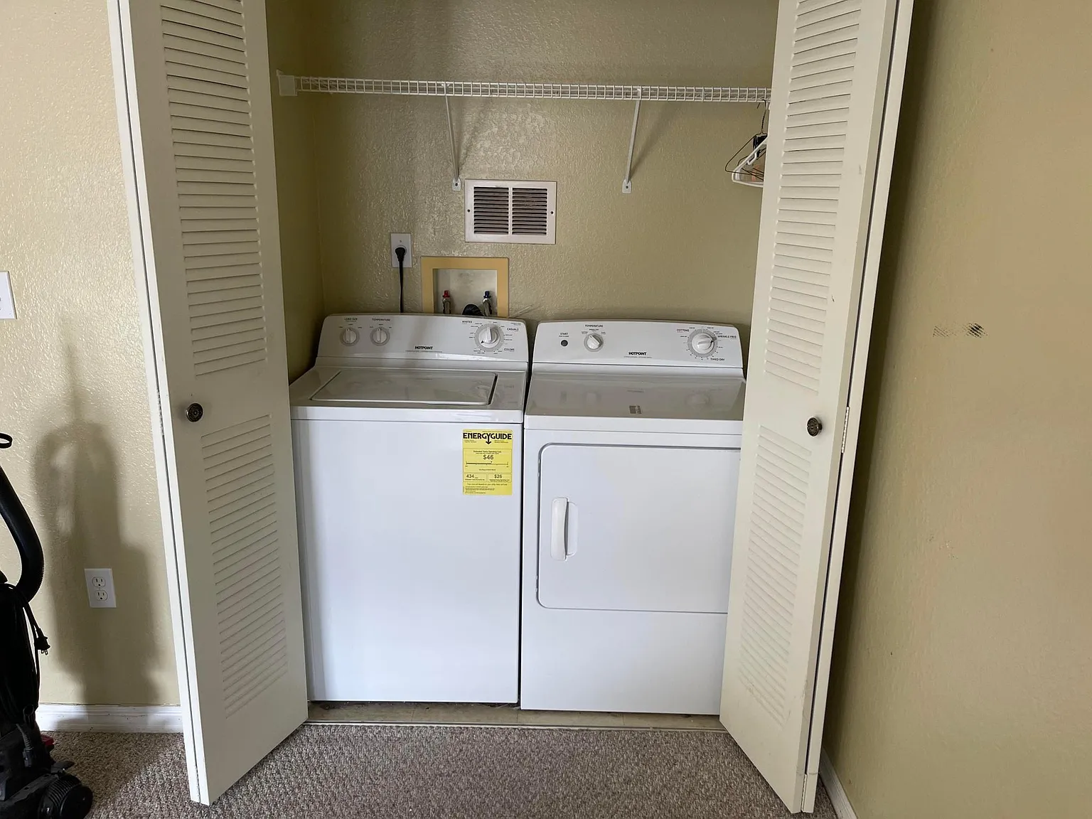 1 bed, 904 sqft, $1,450 — Photo 3