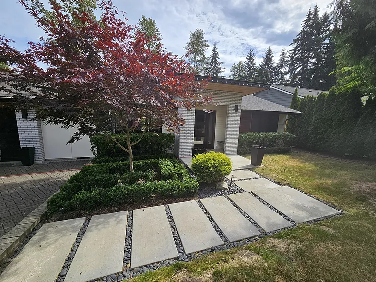 11347 NE 112th St — Photo 3