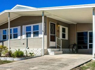 8437 Weatherford Ave, Brooksville, FL 34613