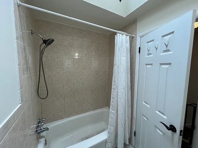 4227 Greenmount Rd — Photo 12