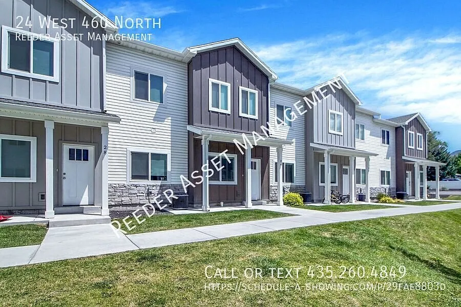 Townhouse in Smithfield — Photo 2