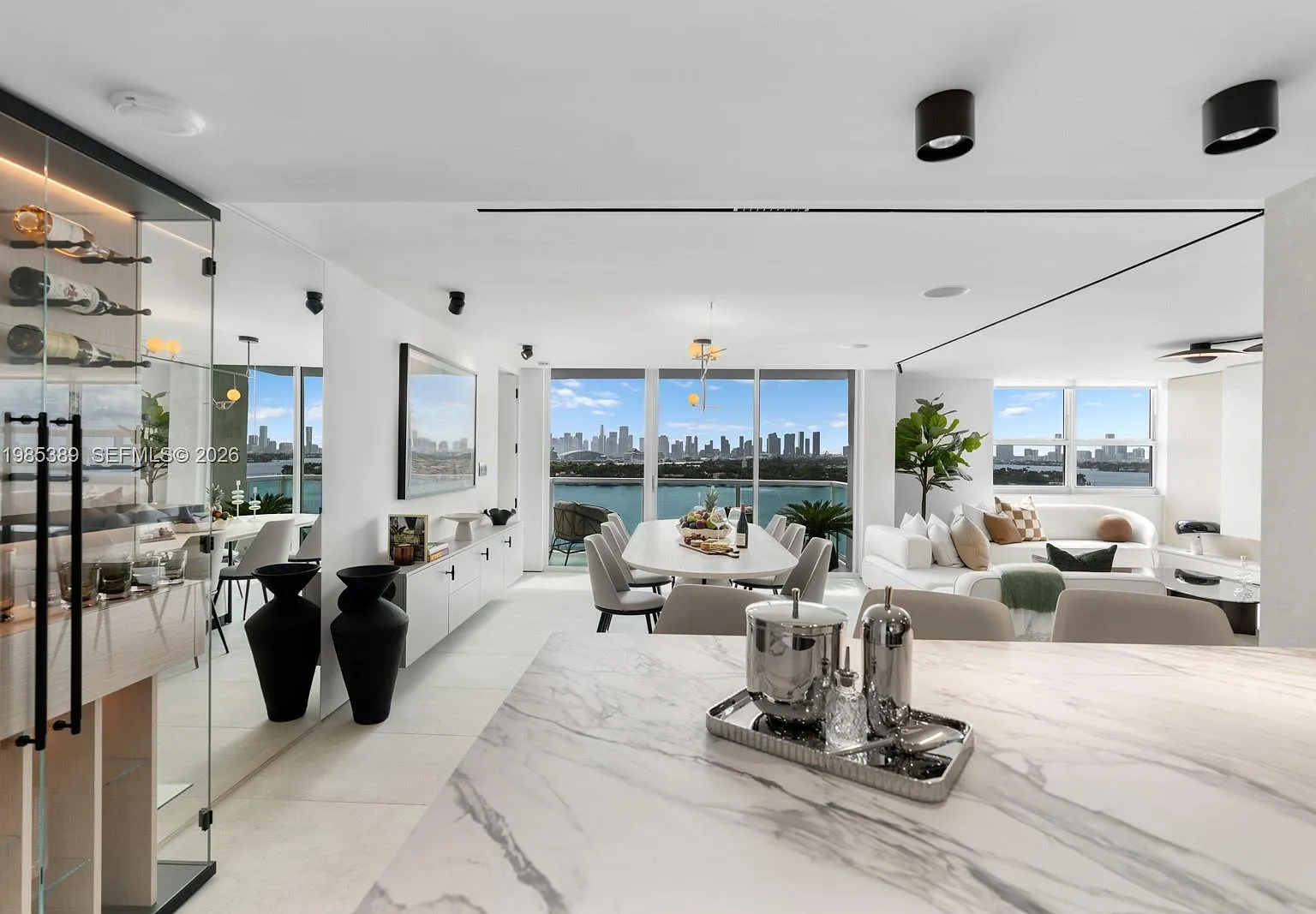 The Floridian Condo — Photo 3