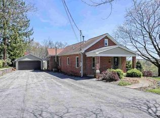 8913 Orchard Rd, Spring Grove, PA 17362