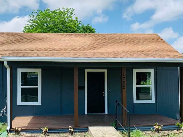 1205 I Ave