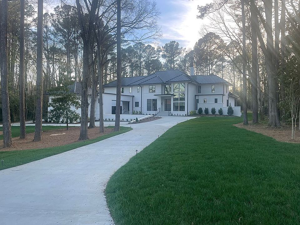 1st image of 2023 Pellyn Wood Dr