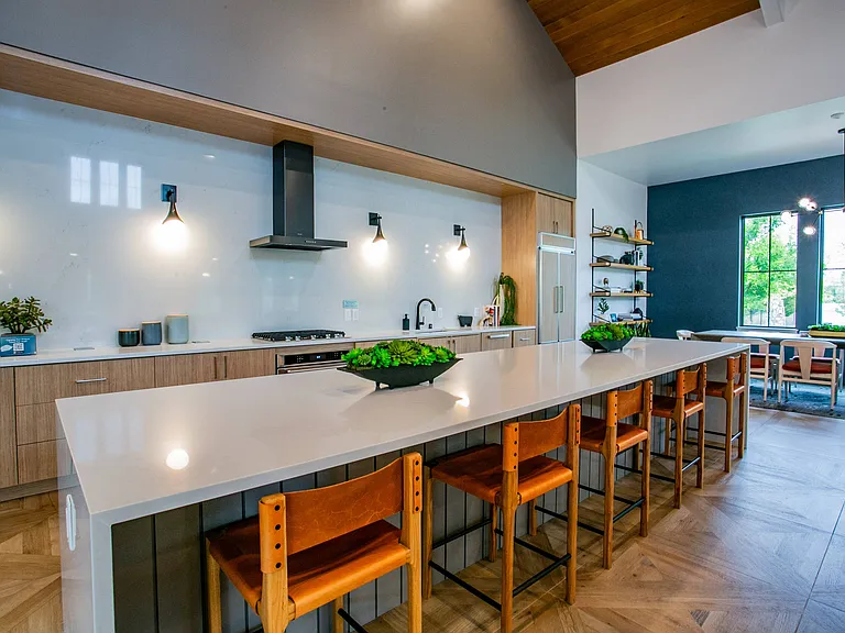 Entertaining Kitchen