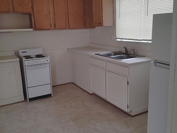 2nd image of 74 Mill Rd #A