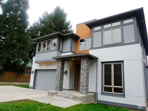 3rd image of 4428 S 166th Street