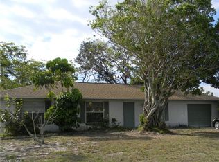 8331 Beacon Blvd, Fort Myers, FL 33907