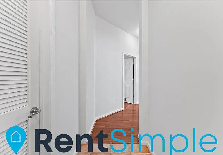 21210 McFadden Sq #402 — Photo 5