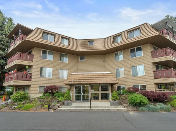 9020 N Country Homes Blvd APT 19, Spokane, WA 99218