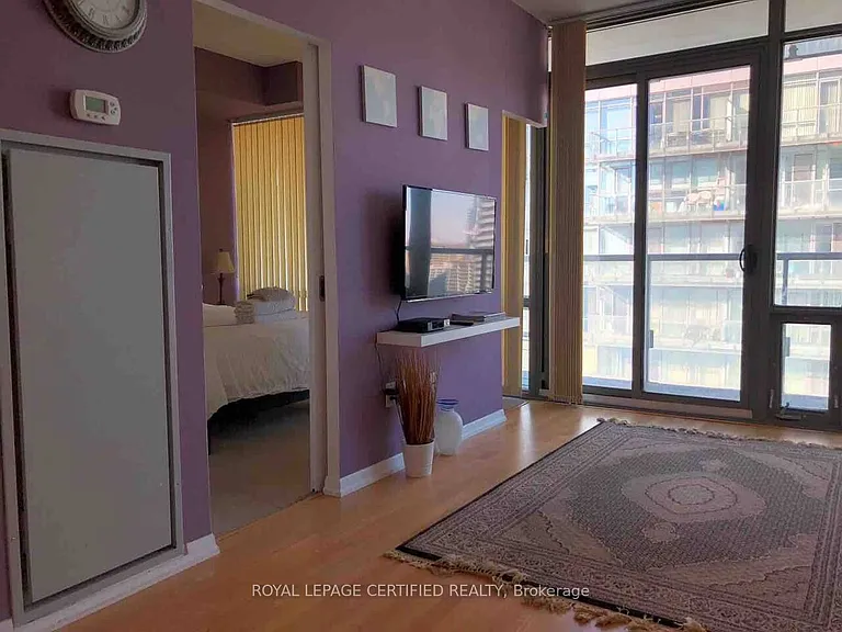 38 Grenville St #3210 — Photo 17