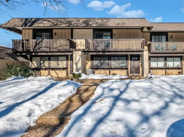 2637 Plantation Point Unit C, Saint Charles, MO 63303