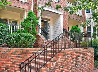 300 Yarmouth St APT 313, Norfolk, VA 23510