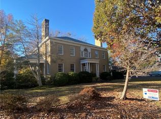 901 N Walnut St, Lumberton, NC 28358