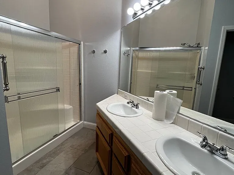 2819 S Maselli Ct — Photo 16