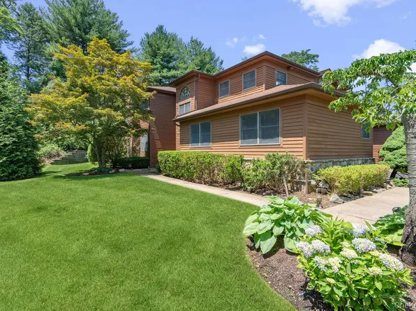 43 Hunt Drive, Jericho, NY 11753