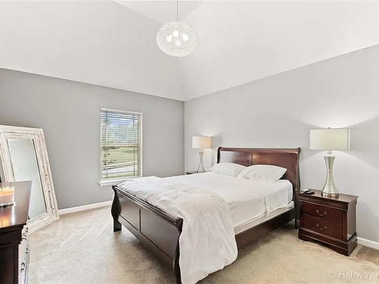 1412 English Manor Cir — Photo 17
