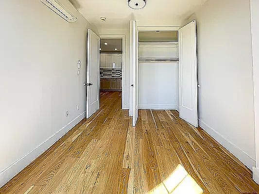 5th image of 2555 Bedford Ave #4F