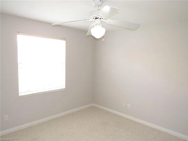 4186 Los Altos Ct — Photo 17