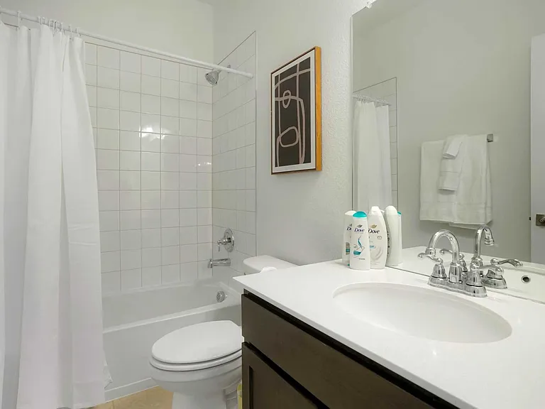 521 High Point Dr — Photo 17