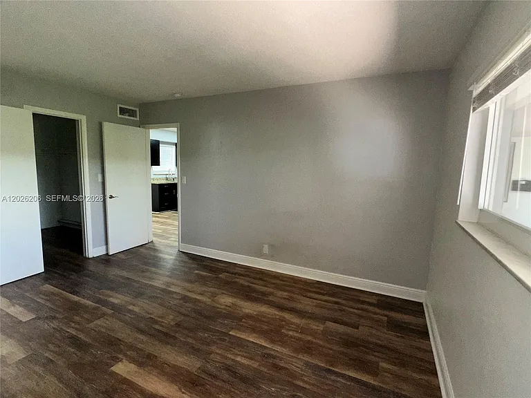 3720 NE 22nd Ave #11 — Photo 13