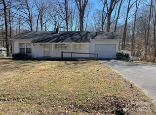 501 Perry St, Troy, NC 27371
