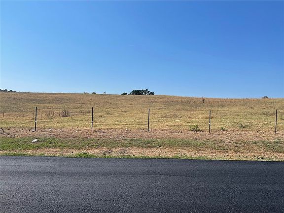 4th image of 218 County Road 405