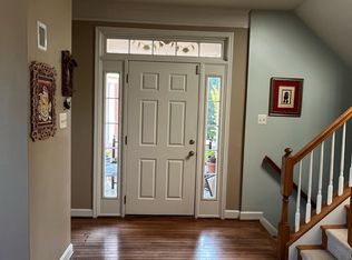 13650 Mills Farm Rd, Rockville, MD 20850