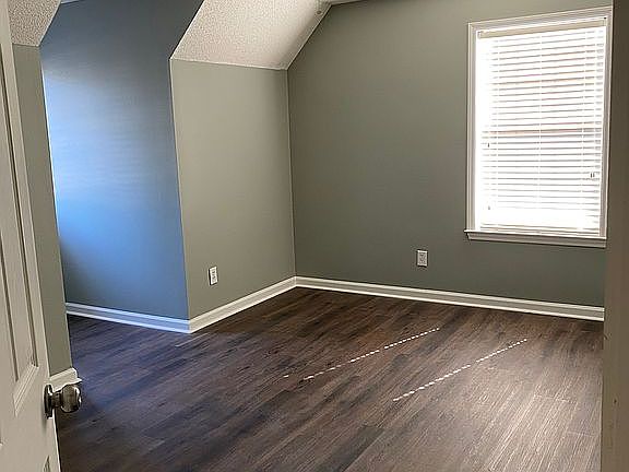 Upstairs Bedroom #3