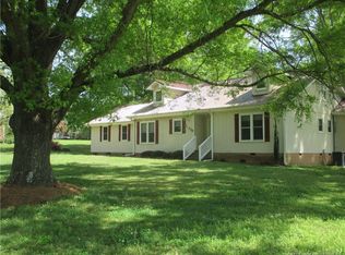 779 Steel Bridge Rd, Sanford, NC 27330