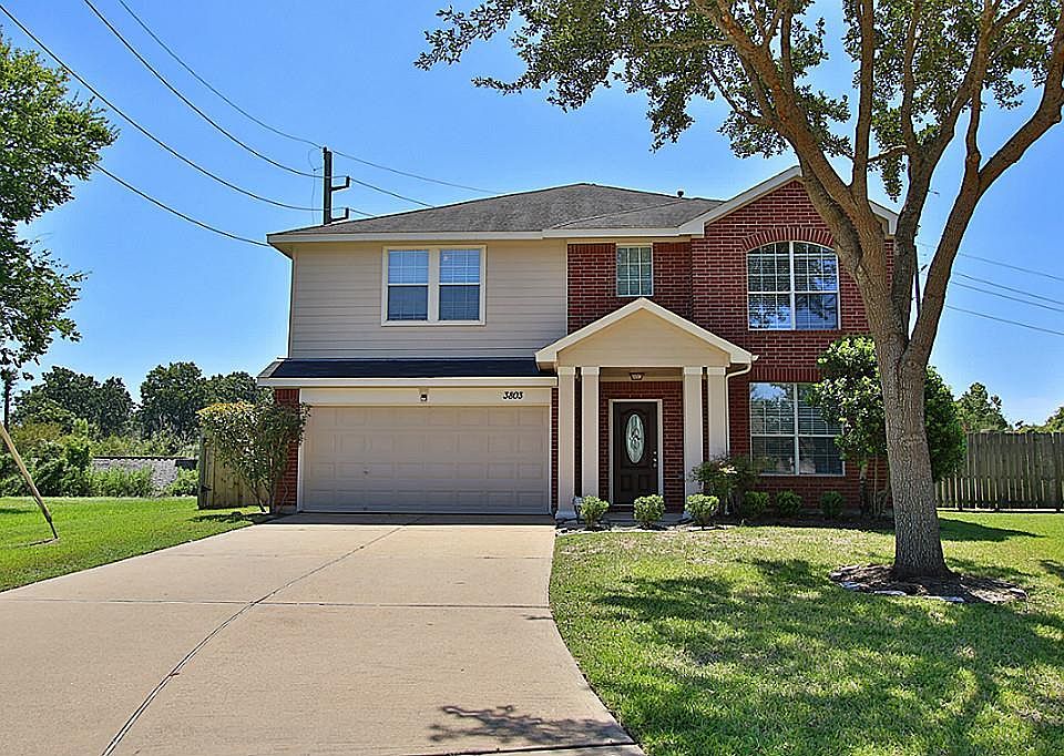 1st image of 3803 Parade Ct