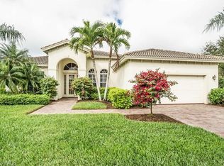 8856 Mustang Island Cir, Naples, FL 34113