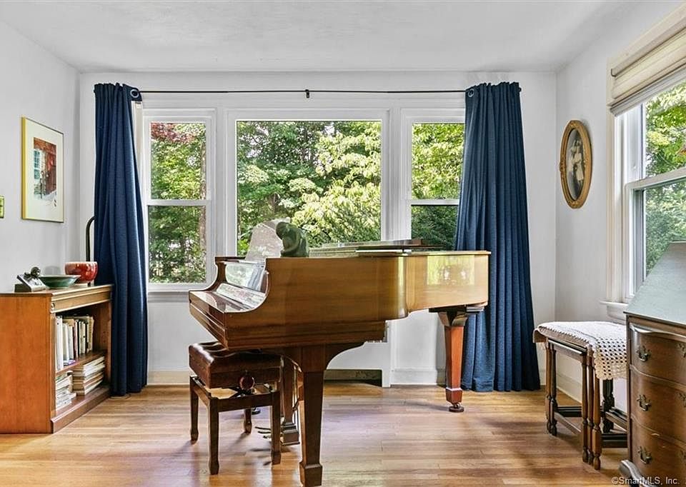 124 Mather St, Hamden, CT 06517 MLS 170582309 Zillow